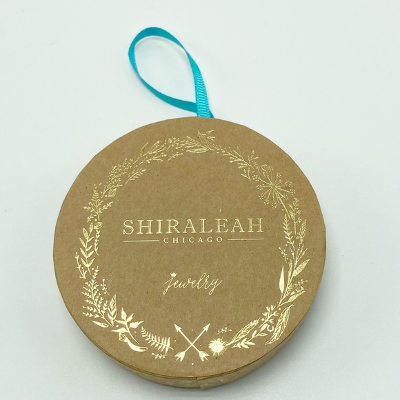 Shiraleah Chicago Tallulah Tassel Bracelet in Black - Picture 3 of 5